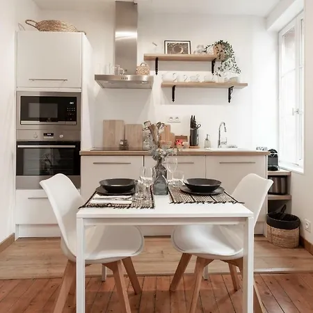 公寓 Au Coeur De La *