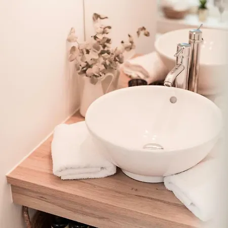 Au Coeur De La 公寓